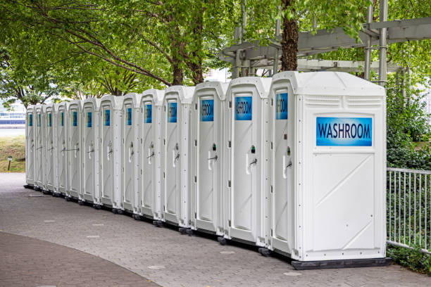 Best Portable bathroom rental  in North Chicago, IL